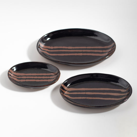 Mashiko Ware: Black Glaze Persimmon Elliptical Dish