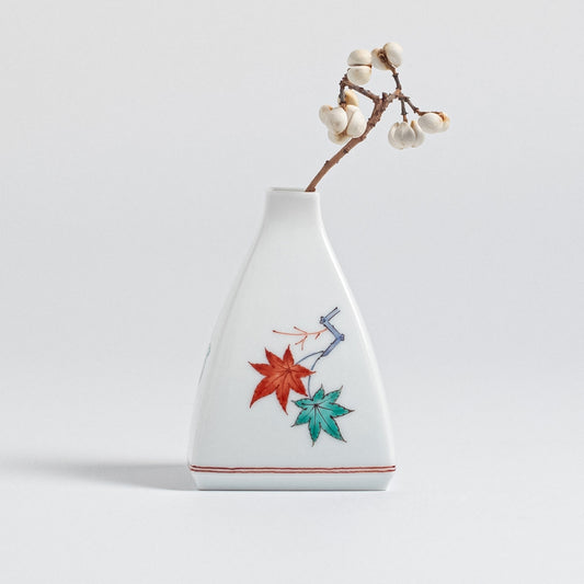 Arita Ware: Triangular Single-flower Vase with Overglaze Enamel Design of Maple Leaves