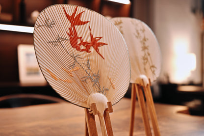 Kyo Uchiwa – Kingyo (Paired Goldfish) with Stand